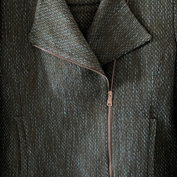 Banana Republic Skirt Suit - Picture 2 of 7